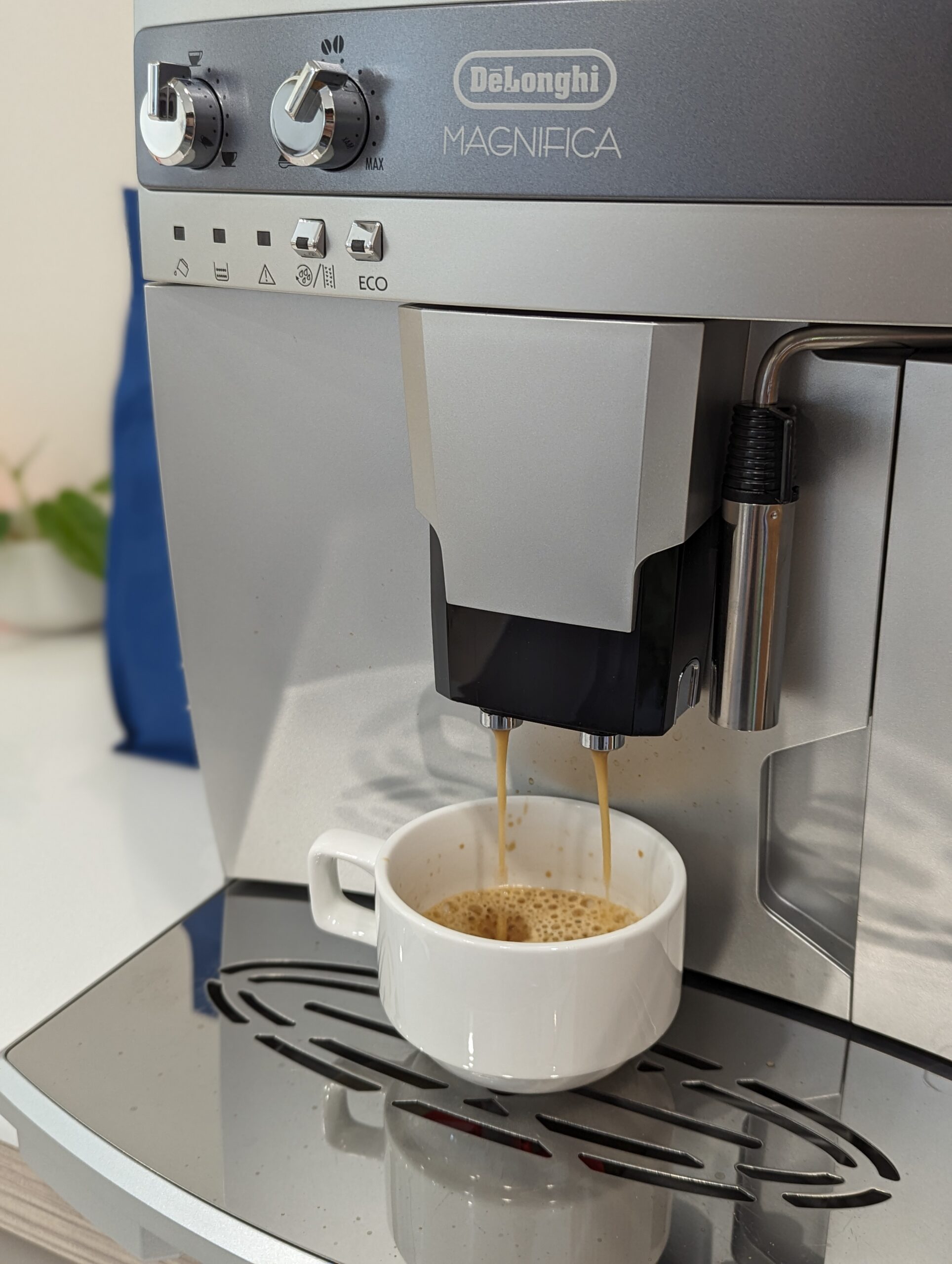 宜荷山宿咖啡機－De'Longhi Magnifica全自動義式咖啡機